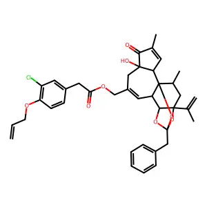 (13-benzyl-6-hydroxy-4,17-dimethyl-5-oxo-15-prop-1-en-2-yl-12,14,18-trioxapentacyclo[11.4.1.01,10.02,6.011,15]octadeca-3,8-dien-8-yl)methyl 2-(3-chloro-4-prop-2-enoxyphenyl)acetate structure